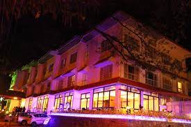 No.18 Hotel Raid
