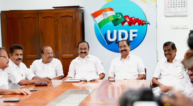 മന്ത്രിസഭാ രൂപീകരണം അന്തിമഘട്ടത്തിലേക്ക്; ഘടകകക്ഷികളുമായി കോൺഗ്രസിന്റെ ഉഭയകക്ഷി ചർച്ചകൾ ഇന്ന്